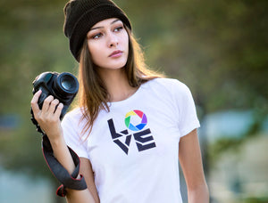 Tribal Moda "Love Photography" T shirt worn by Tribalmoda model and photographer. Colorful camera aperture symbol on quality women's tshirt.